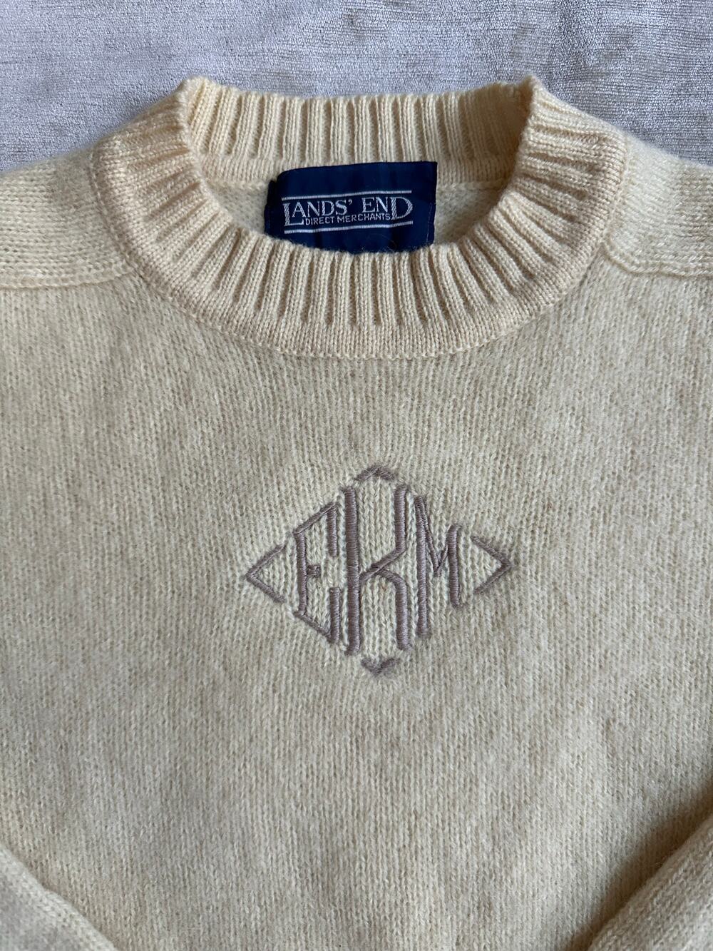 Vintage Lands End Sweater Women’s Sz S,M 100% Pure Wool Yellow monogram EKM